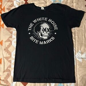 The white noise “bite marks” band t shirt M